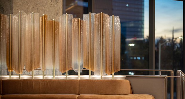 Bold Interior Screen