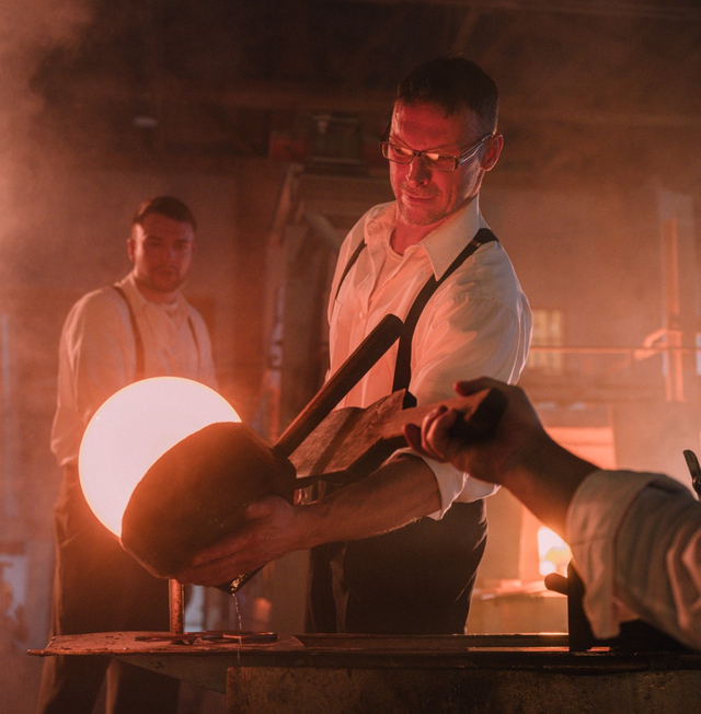Inside the Making of Glass at Ajeto 